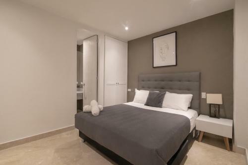 15 Bedroom Villa In The Old City