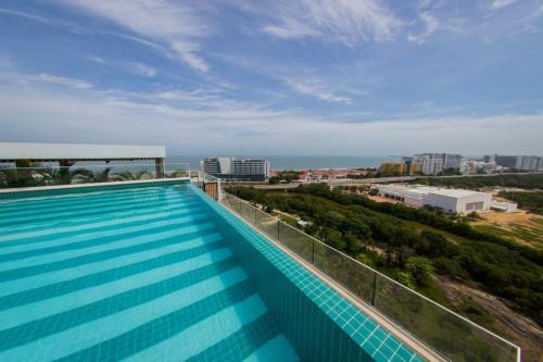 Luxury Apartment Close To The Beach