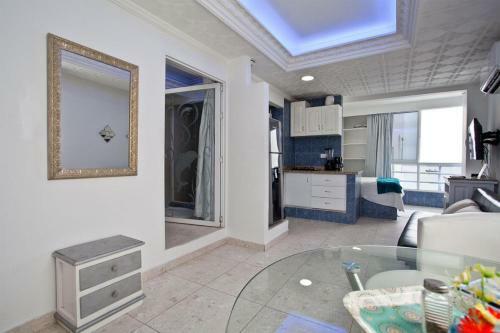 Laguito Studio Apartment Front Of The Beach