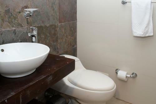 Beautiful 3 Bedroom Old City House