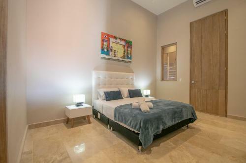 9 Bedroom Apartment With Jacuzzi In Old City
