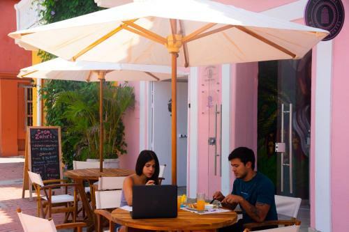 Hotel Casa Zahri Boutique Hostel