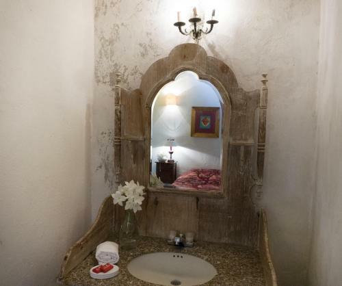 Charming 4br House W/pool In Downtown Near Beaches & Churches