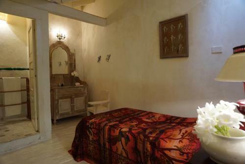 Charming 4br House W/pool In Downtown Near Beaches & Churches