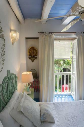 Charming 4br House W/pool In Downtown Near Beaches & Churches