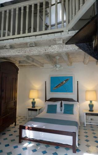 Charming 4br House W/pool In Downtown Near Beaches & Churches