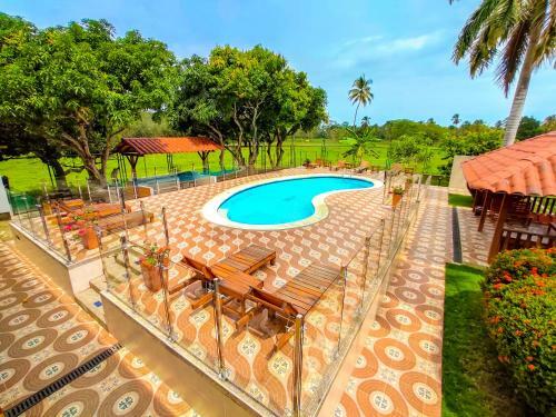 Hotel Senderos Del Mar