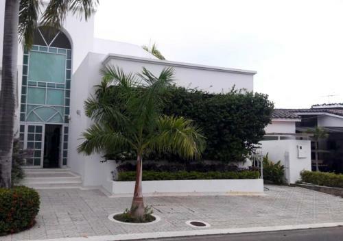 Quinta Con Piscina Privada Condominio Campestre El Pe�on