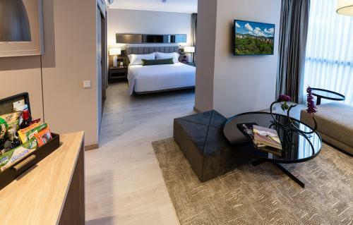 Hotel York Luxury Suites Medellin