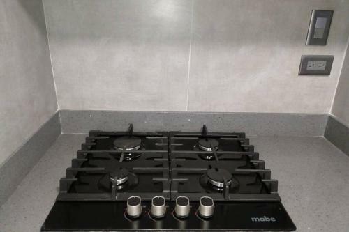 En El Poblado, Espectacular Apartamento Entero Nuevo
