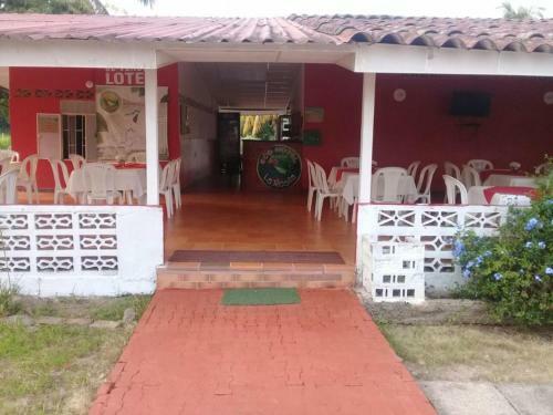 Small Rose Ecohotel