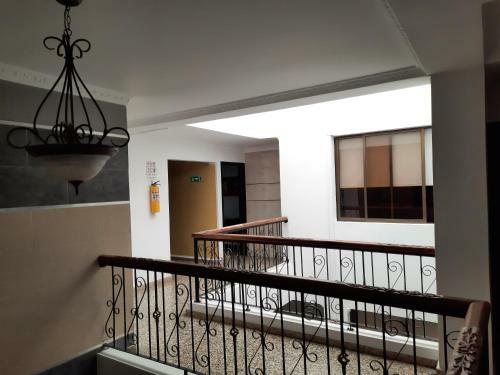 Flor Amarillo Hotel