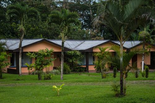 Hotel Confort Arenal