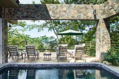 Tanager Villa