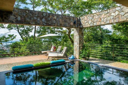 Tanager Villa