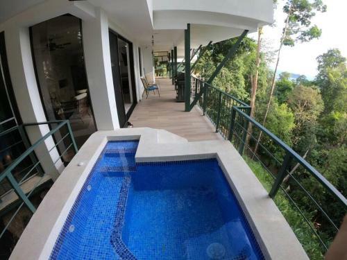 Villa Mi Casita, Ideal For Couples, Ocean View.