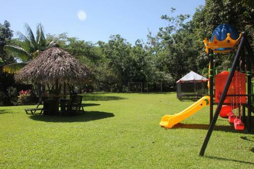 Bed & Breakfast Poza Blanca Lodge