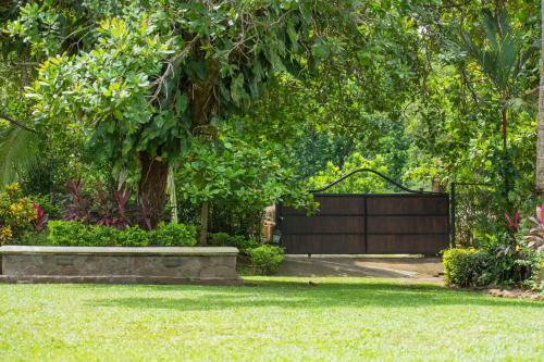 Bed & Breakfast Poza Blanca Lodge