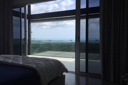 Beautiful Ocean View Villa With Infinity Pool And AC - Sleeps 6