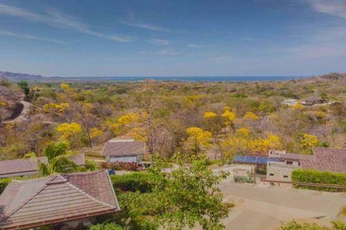 Beautiful Ocean View Villa With Infinity Pool And AC - Sleeps 6