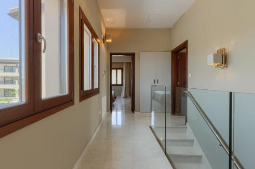 Villa In Kouklia Sleeps 10 Includes Swimming Pool Air Con And Wifi 1