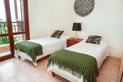Villa In Kouklia Sleeps 6 Includes Swimming Pool Air Con And Wifi 1 9