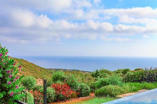 Villa In Kouklia Sleeps 6 Includes Swimming Pool Air Con And Wifi 1 9