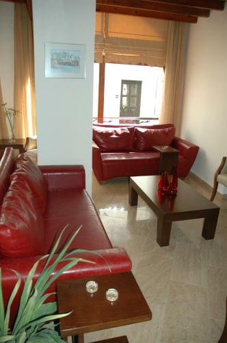 Kyrenia British Harbour Hotel