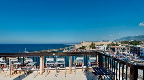 Kyrenia British Harbour Hotel