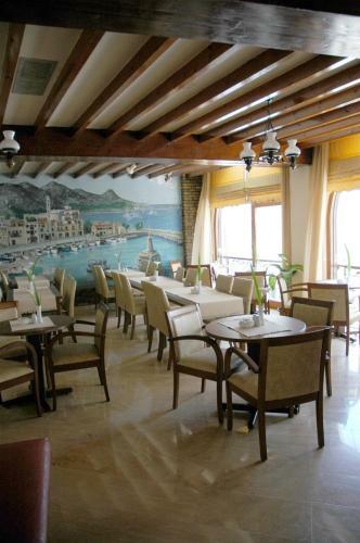 Kyrenia British Harbour Hotel