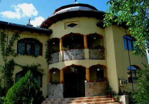 Hostal Pensiunea Cassandra
