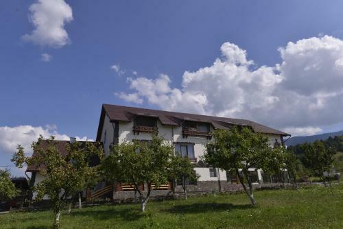 Hostal Pensiunea Lacramioara