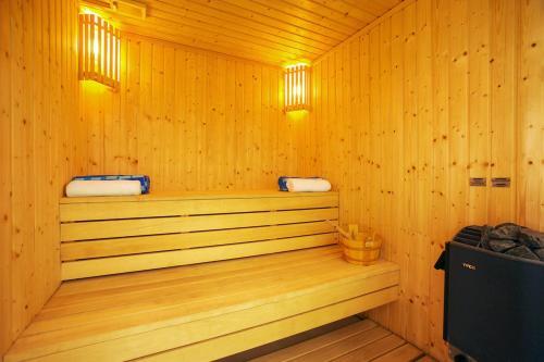 Pegeia Villa Sleeps 10 With Pool And Air Con