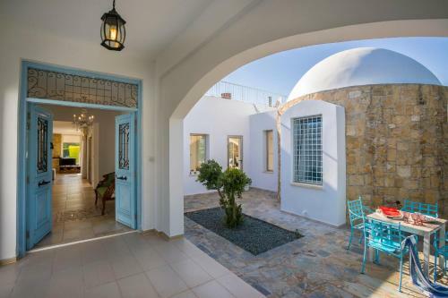 Giolou Villa Sleeps 6 With Pool Air Con And Wifi