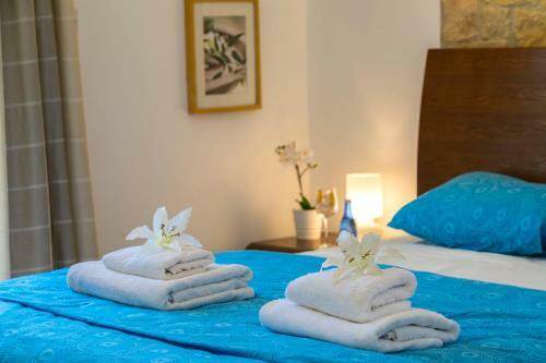 Giolou Villa Sleeps 6 With Pool Air Con And Wifi