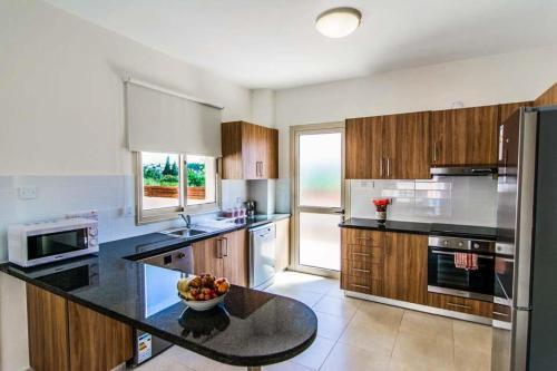 Polis Villa Sleeps 6 With Pool Air Con And Wifi
