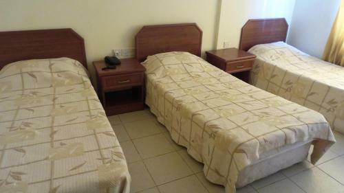 Kasgar Court Hotel