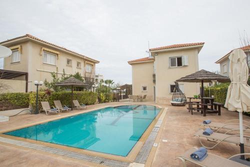 Four Bedrooms Villa 1267