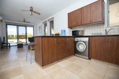 Villa Sunflower - 2 Bed Villa Protaras
