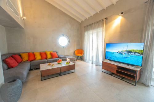 Protaras Oasis Seafront Villa
