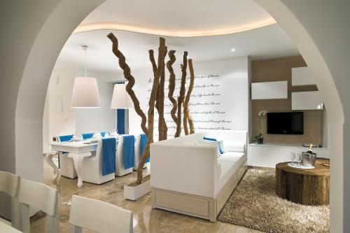 Villa In Protaras Sleeps 6 Includes Swimming Pool And Air Con 6