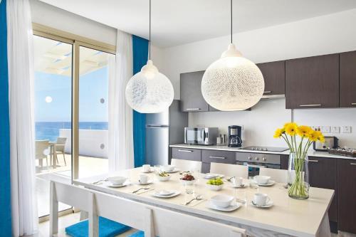 Villa In Protaras Sleeps 6 Includes Swimming Pool And Air Con 6