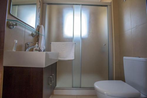 Villa In Protaras Sleeps 6 Includes Swimming Pool And Air Con 7 6