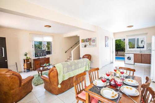 Beautiful Villa With Private Pool, Pernera Villa 1247