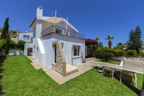 Villa Kira