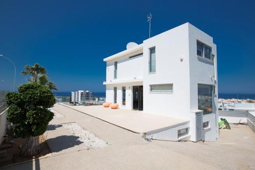 5 Star Villa For Rent In Cyprus, Protaras Villa 1225