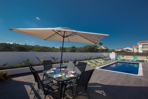 Cyprus Villa Minutes From The Beach, Protaras Villa 1195