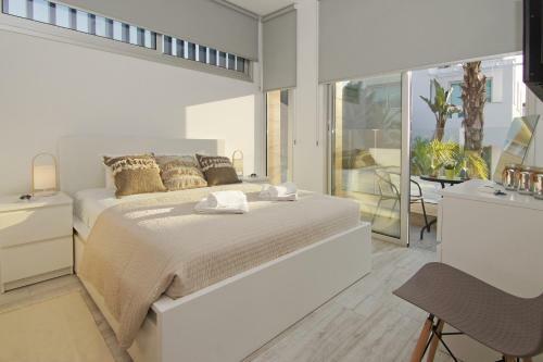 Villa Lily
