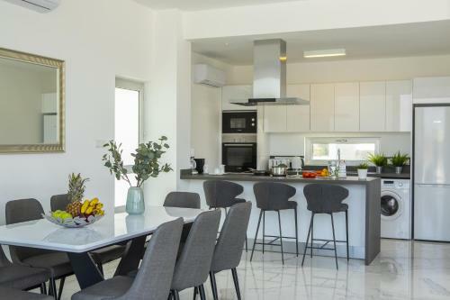 Villa Protaras Olivine Pearl