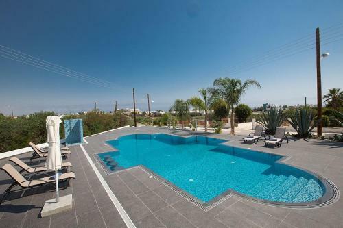 Villa Protara Chrysos - Beautiful 5 Bedroom Protaras Villa - Walking Distance To Fig Tree Bay